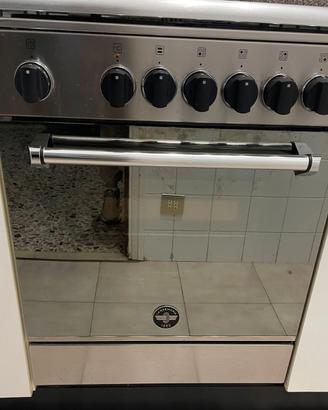Cucina con forno