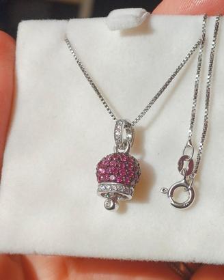 Collana con ciondolo a campanella 
