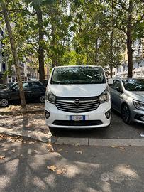 Opel vivaro passo lungo