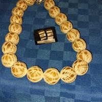 Parure vintage Rada' perle legno beige e pizzo
