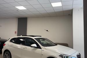 Bmw 116 116d 5p. Msport