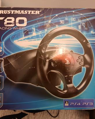 Volante thrustmaster per PS3 e PS4
