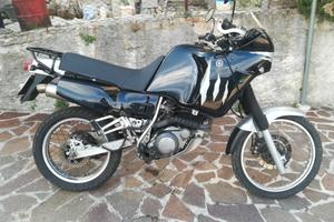 XT 600 TENERE' 