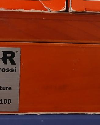 locomotiva a vapore gr 200 più 2 carrozze