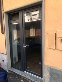 Locale commerciale comenduno di albino