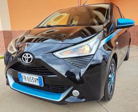 Toyota Aygo 1.0 VVT-i 72 CV 5 porte x-trend