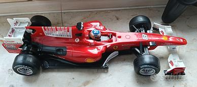 Ferrari F1 n8 di F. Alonso rc funzionante