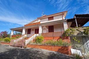VILLA SINGOLA A SESSA AURUNCA