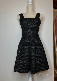 Abito elegante set due pezzi XS con gonna ampia