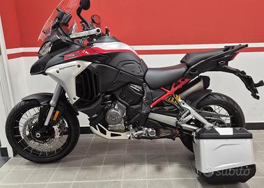 Ducati Multistrada V4 RALLY TRAVEL & RADAR