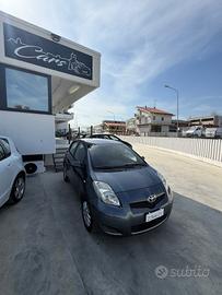 Toyota Yaris 1.0 5 porte Sol