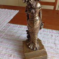 statua antica donna bronzo 
