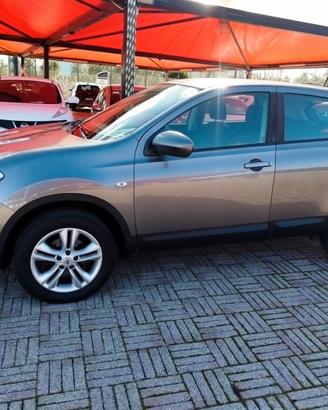 Nissan Qashqai 1.5 dCi DPF Tekna