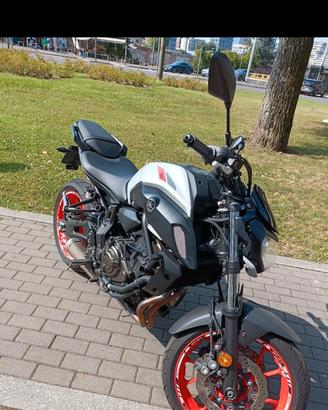 MOTO YAMAHA MT 07 2020 ABS