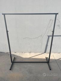 Stender regolabile in metallo