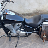 Honda shadow VT 750 Black Spirit