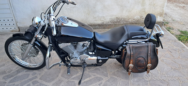 Honda shadow VT 750 Black Spirit