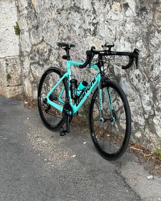 Stupenda Bianchi Aria con cerchi VISION e S.Marco