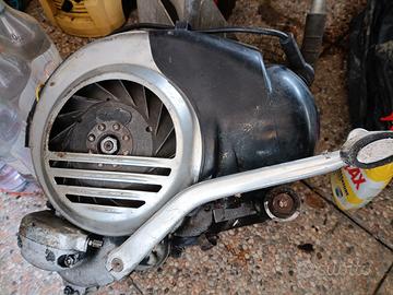Motore completo Vespa P125X VNL3M 