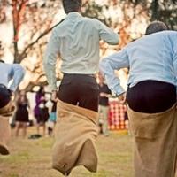 LA CORSA CON I SACCHI CHE  VOLEVI ORGANIZZARE