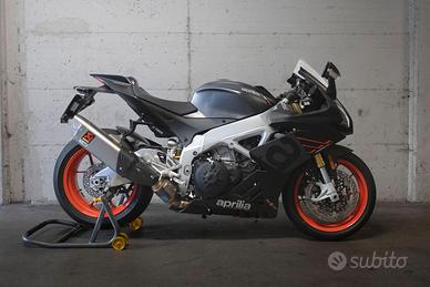 Aprilia RSV4 RR 1000 2021