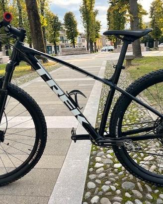 🚵♂️ 801 – TREK X-CALIBER 8 – MTB