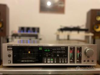 Teac V-1RX stereo cassette deck  			