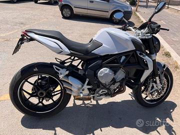 MV Agusta Brutale 675 - 2015