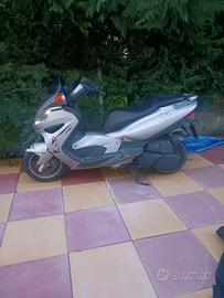 Scooter Malaguti Madison 150