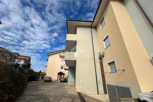 MAGAZZINO A CORIGLIANO-ROSSANO