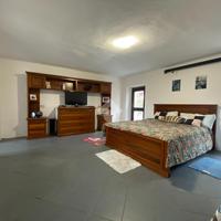 CASA SEMINDIPENDENTE A FIORANO CANAVESE