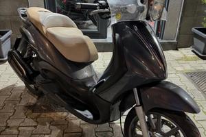 Piaggio Beverly 250 i.e.