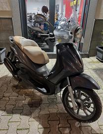 Piaggio Beverly 250 i.e.
