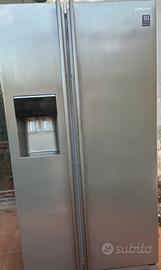 Frigorifero combinato freezer a colonna