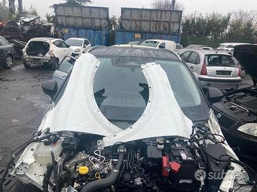 Parafango sinistro nissan qashqai j12