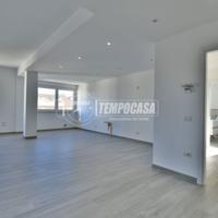 APPARTAMENTO PARI AL NUOVO CON DOPPI SERVIZI E GAR