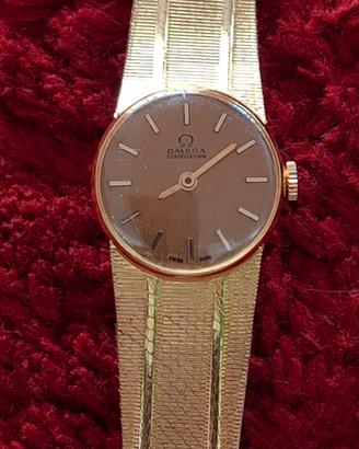 Omega Constellation Vintage Swiss Made .