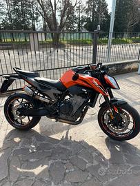 Ktm duke 790 L