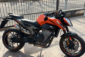 Ktm duke 790 L