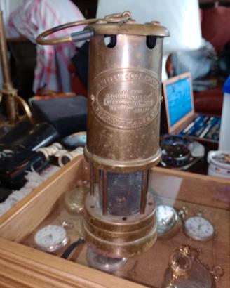 lampada da minatore del Galles 