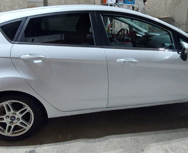 FordbFiesta 1.6 tdci 95CV TITANIUM