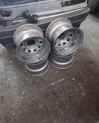 Cerchi in acciaio canale 10 R15 6x139.7