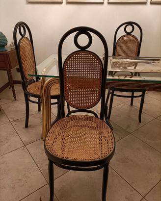 sedie thonet nere alte