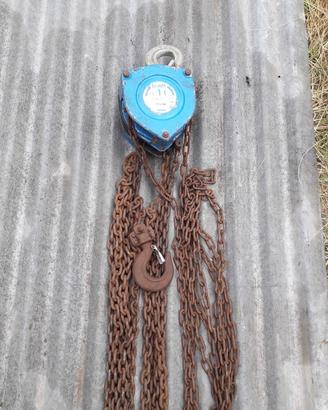 Paranco a catena 1 ton usato