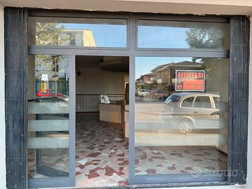 Negozio Ex Bar Olmo di Maerne