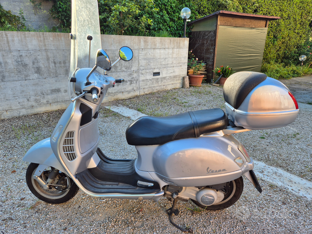 Museo Nicolis Vespa 50 Special Arancione Flickr Piaggio Vespa