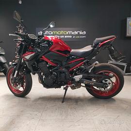 Kawasaki Z 900 95cv