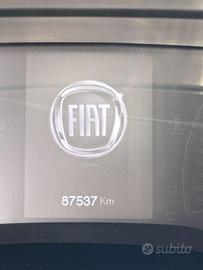 Auto Fiat Tipo