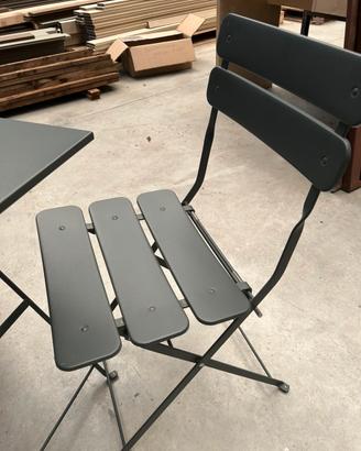 Set tavolo e sedie