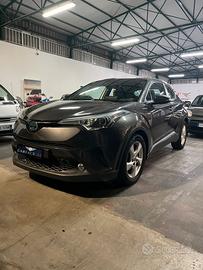 Toyota C-HR 1.8 Hybrid Lounge - 2017